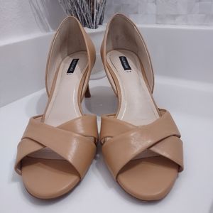 Tan Leather 3" d'orsay open toe heels by Alex Marie size 8.5